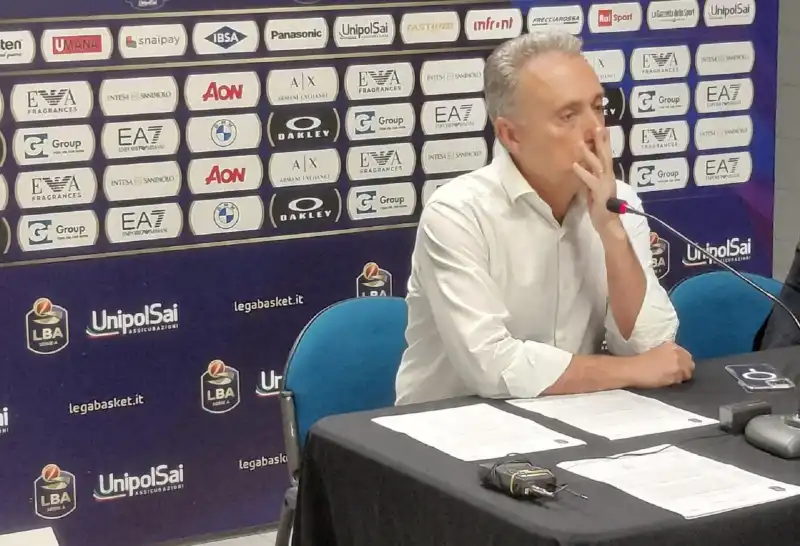 Dinamo Sassari, Piero Bucchi trova il lato positivo