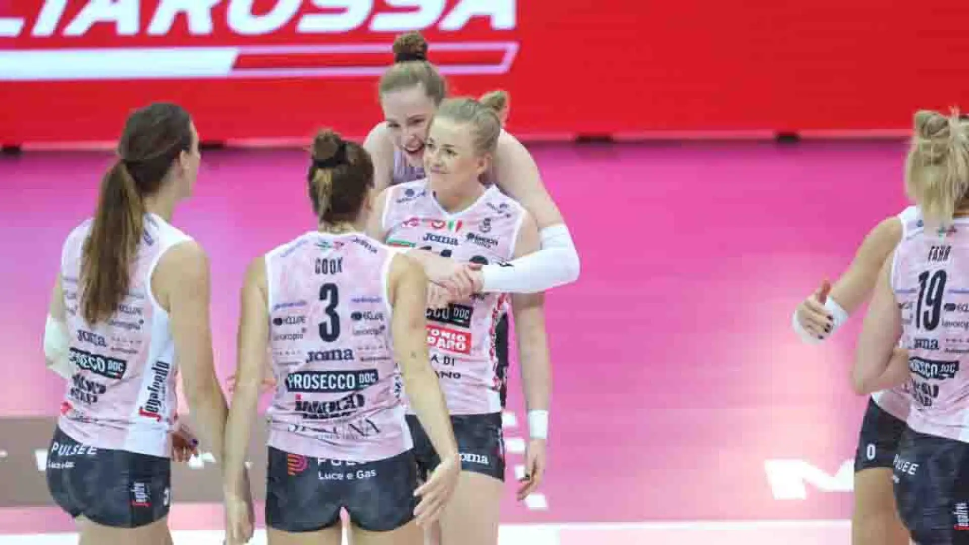 Isabelle Haak è stata la top scorer a quota 25 punti.