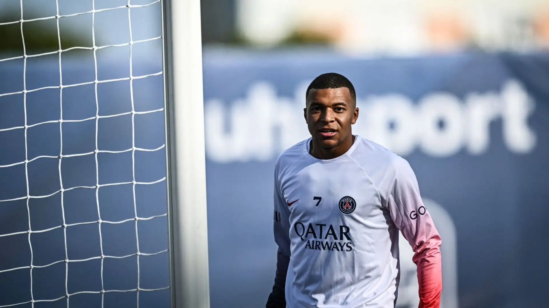 Sabato Mbappé e compagni non sono riusciti a vincere contro il Clermont ultimo in classifica
