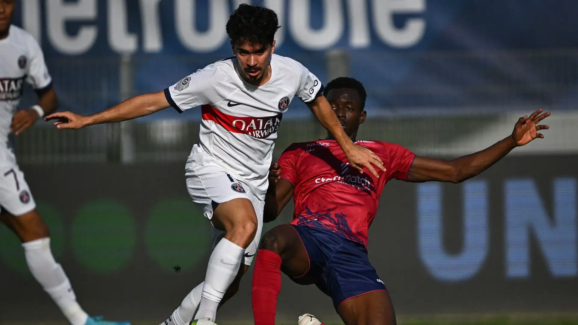 In Champions League le cose sembrano andare meglio: nella prima partita i francesi hanno vinto 2-0 contro il Borussia Dortmund
