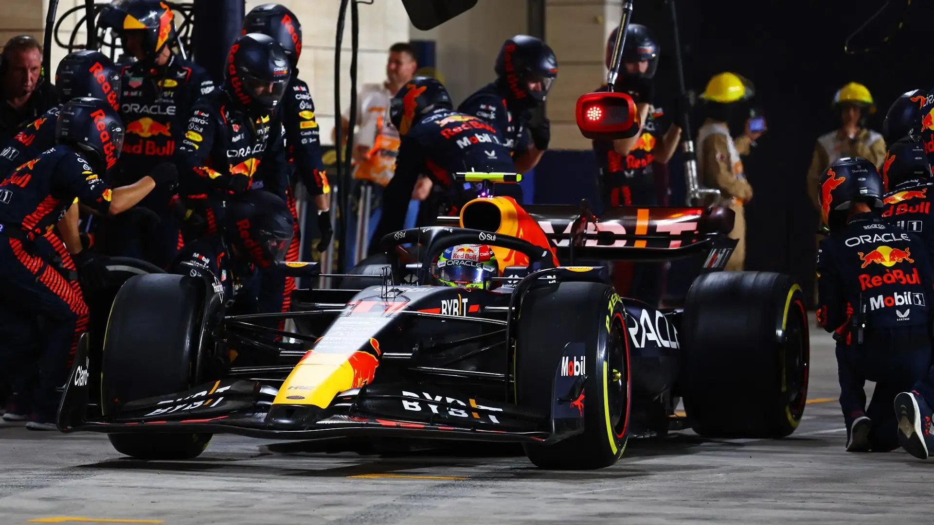 Perez è arrivato solo decimo, ed è stato penalizzato due volte per non aver rispettato i track limits
