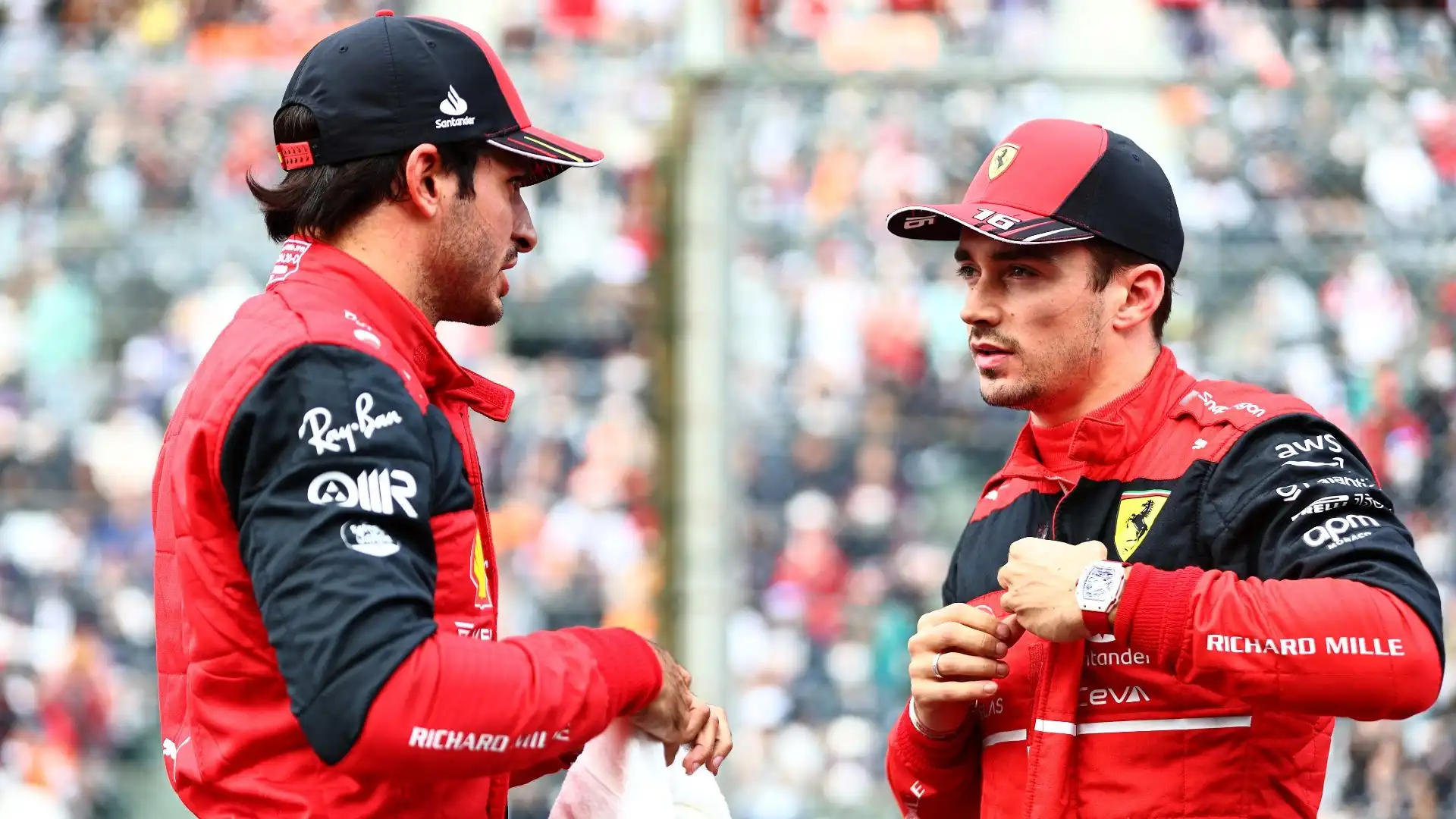 F1, Carlos Sainz e Charles Leclerc incoronano Max Verstappen