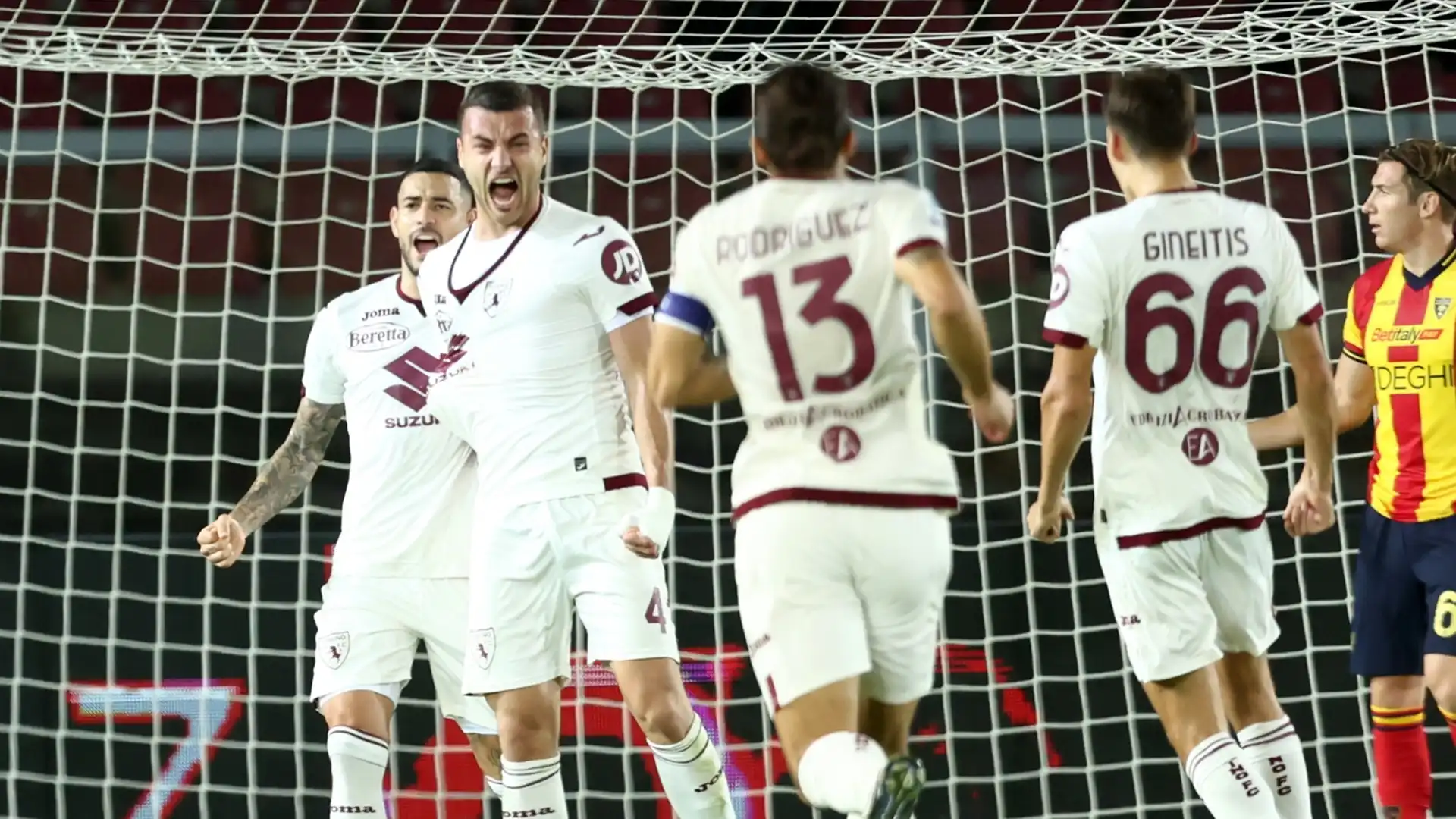 Torino, vittoria cruciale a Lecce. Buongiorno salva Juric