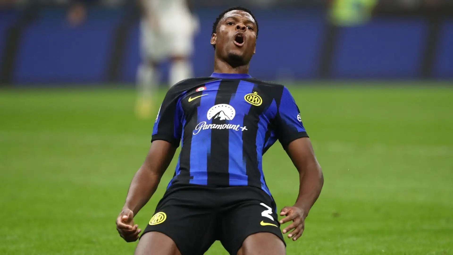Le ottime prestazioni di Denzel Dumfries hanno riacceso le voci di mercato sul suo conto

