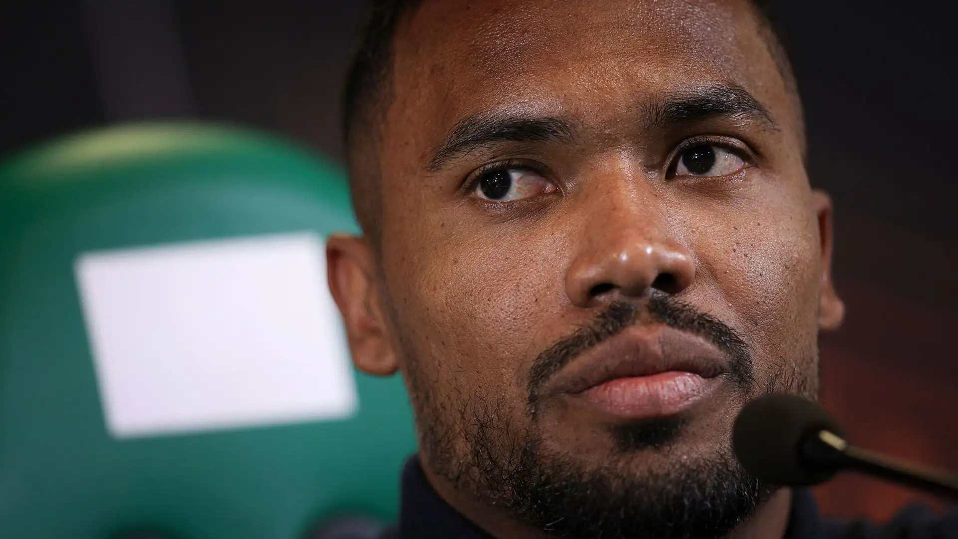 Alex Sandro è fuori dal progetto di rinnovamento studiato dalla dirigenza bianconera
