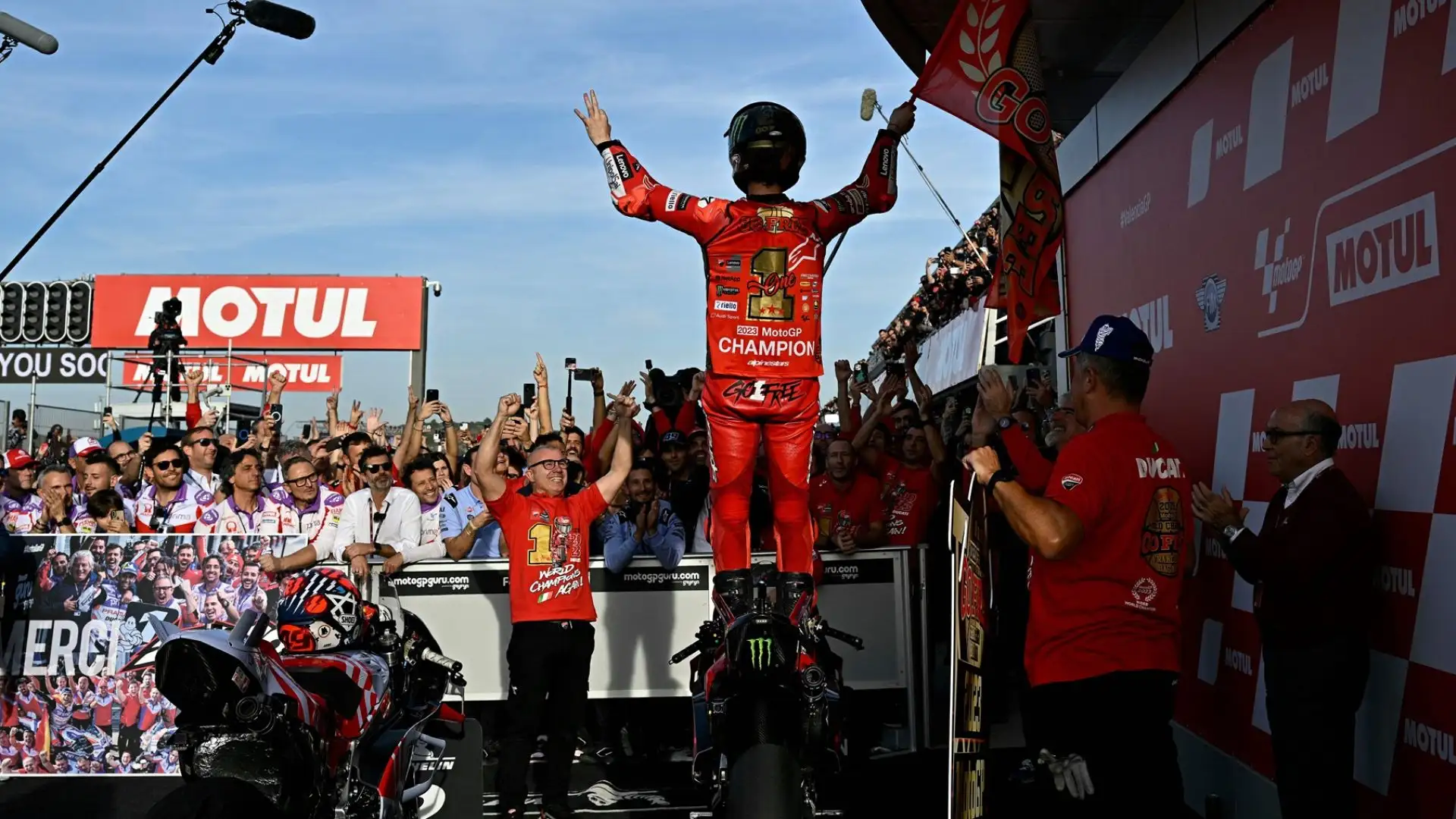 Bagnaia ha preceduto Di Giannantonio e Zarco a Valencia