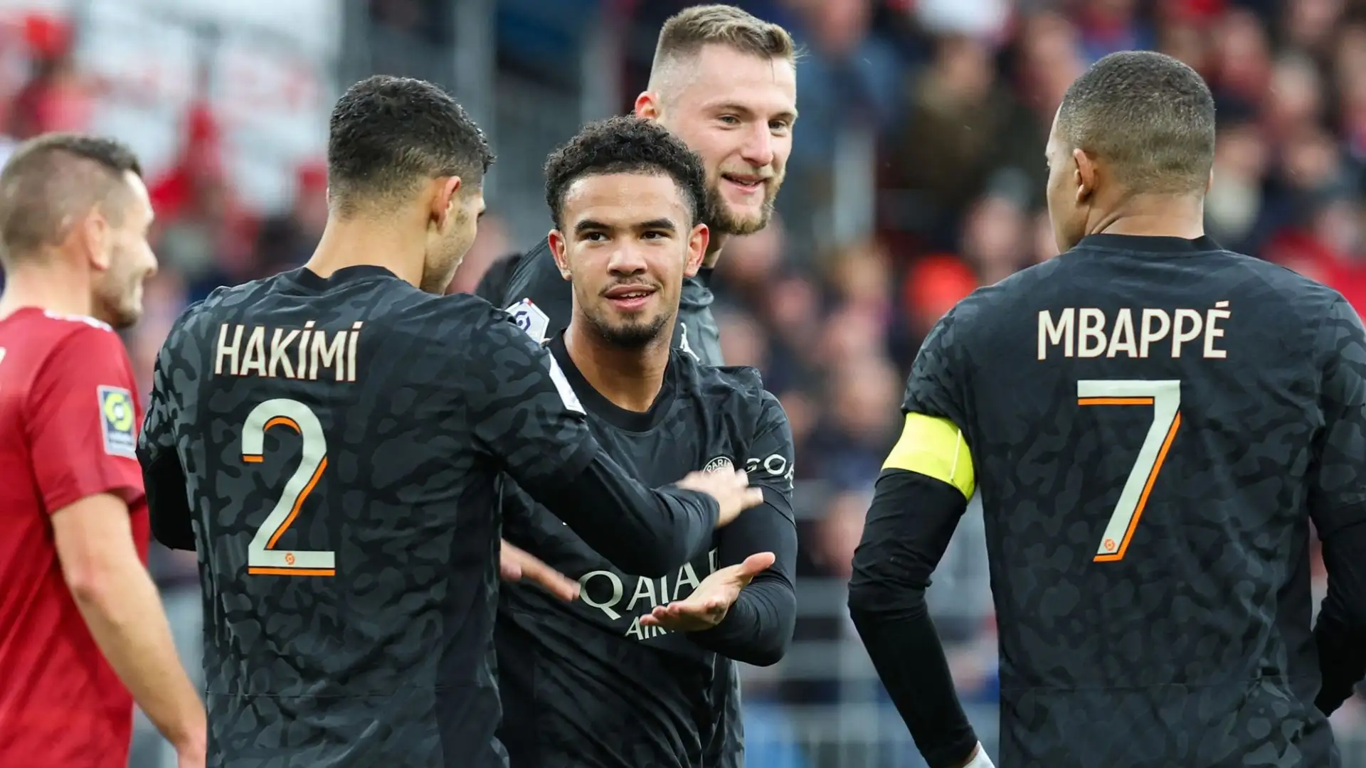 Il club tedesco sarebbe sulle tracce del centrocampista del PSG Warren Zaire-Emery