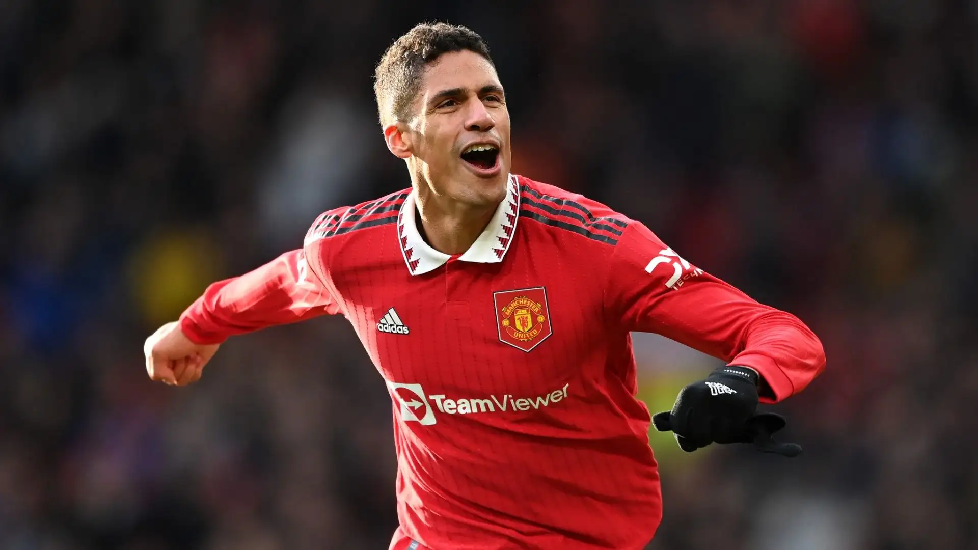 Il mediatore potrebbe essere Cristiano Ronaldo, che conosce benissimo Varane per averci giocato insieme al Real Madrid e al Manchester United
