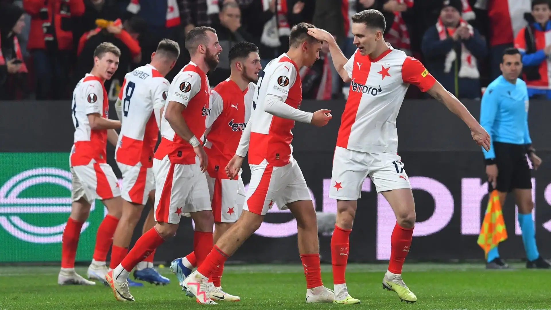 In campionato lo Slavia Praga è secondo dietro lo Sparta Praga