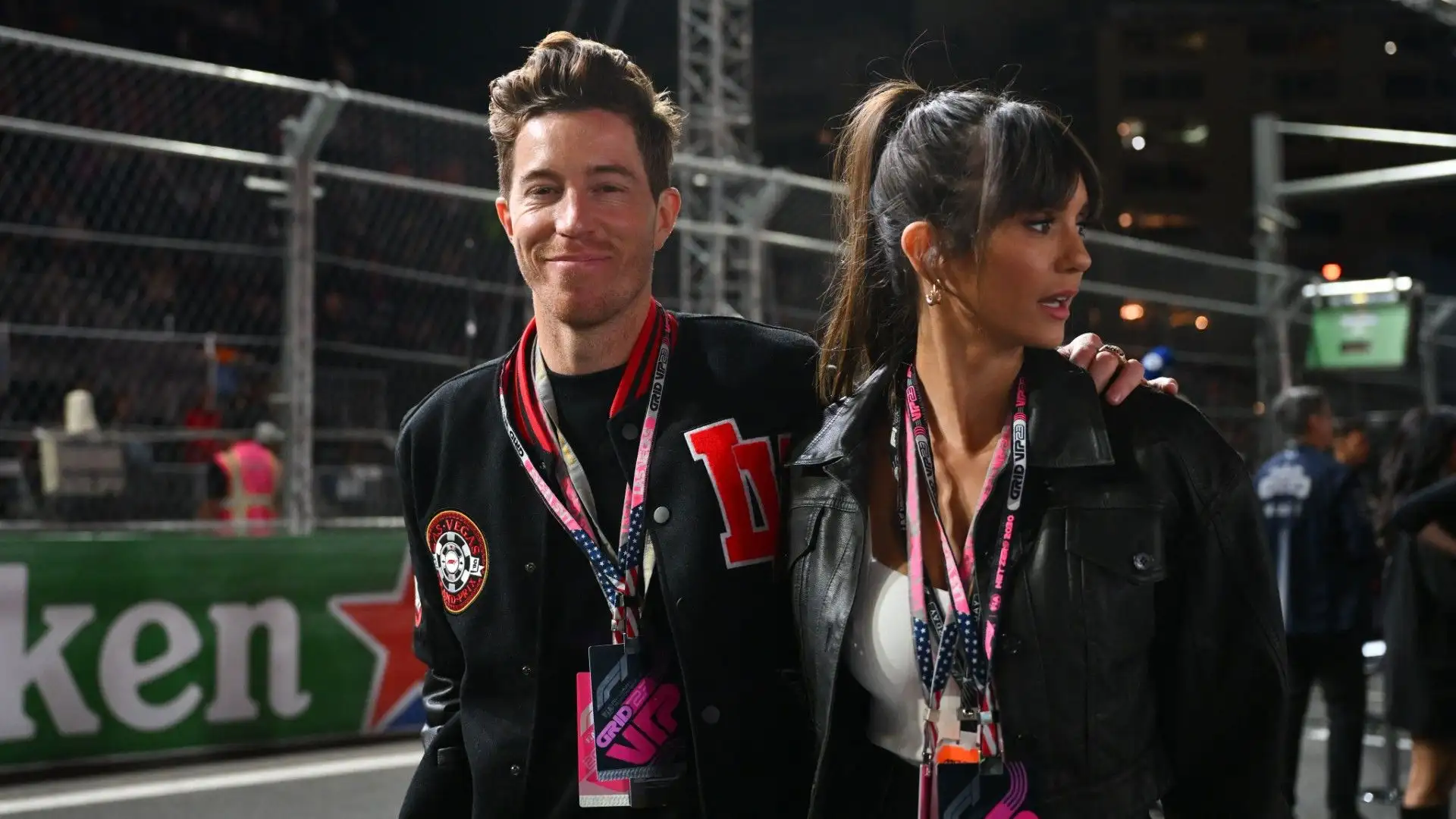 Lo snowboarder statunitense Shaun White e l'attrice canadese Nina Dobrev
