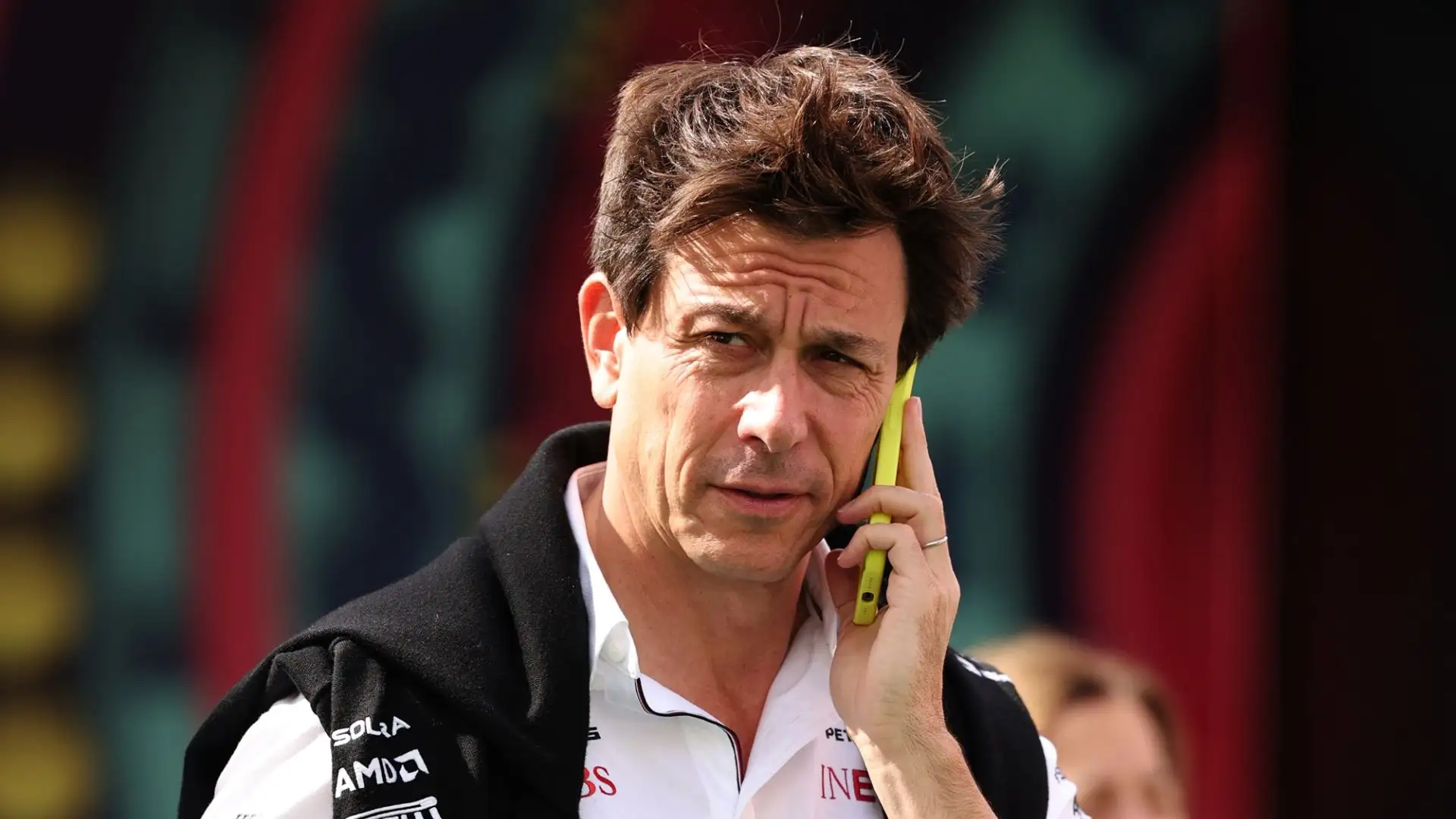 Il boss della Mercedes ha poi ammesso che la posta in gioco è decisamente più bassa: "Ma sarebbe comunque bello finire la stagione al secondo posto"