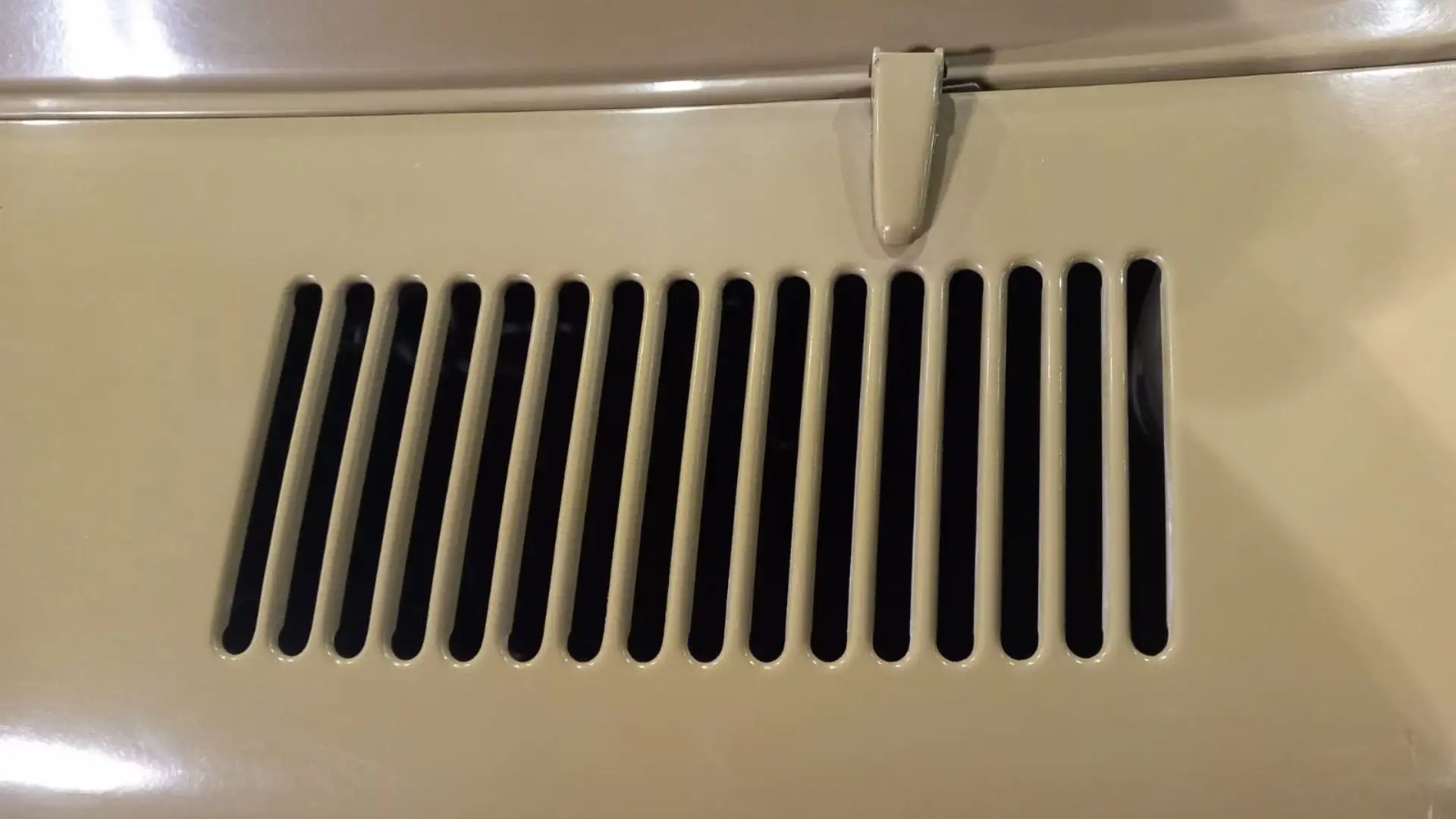 Nel 1965 vennero lanciate le versioni Coupé e Spider 