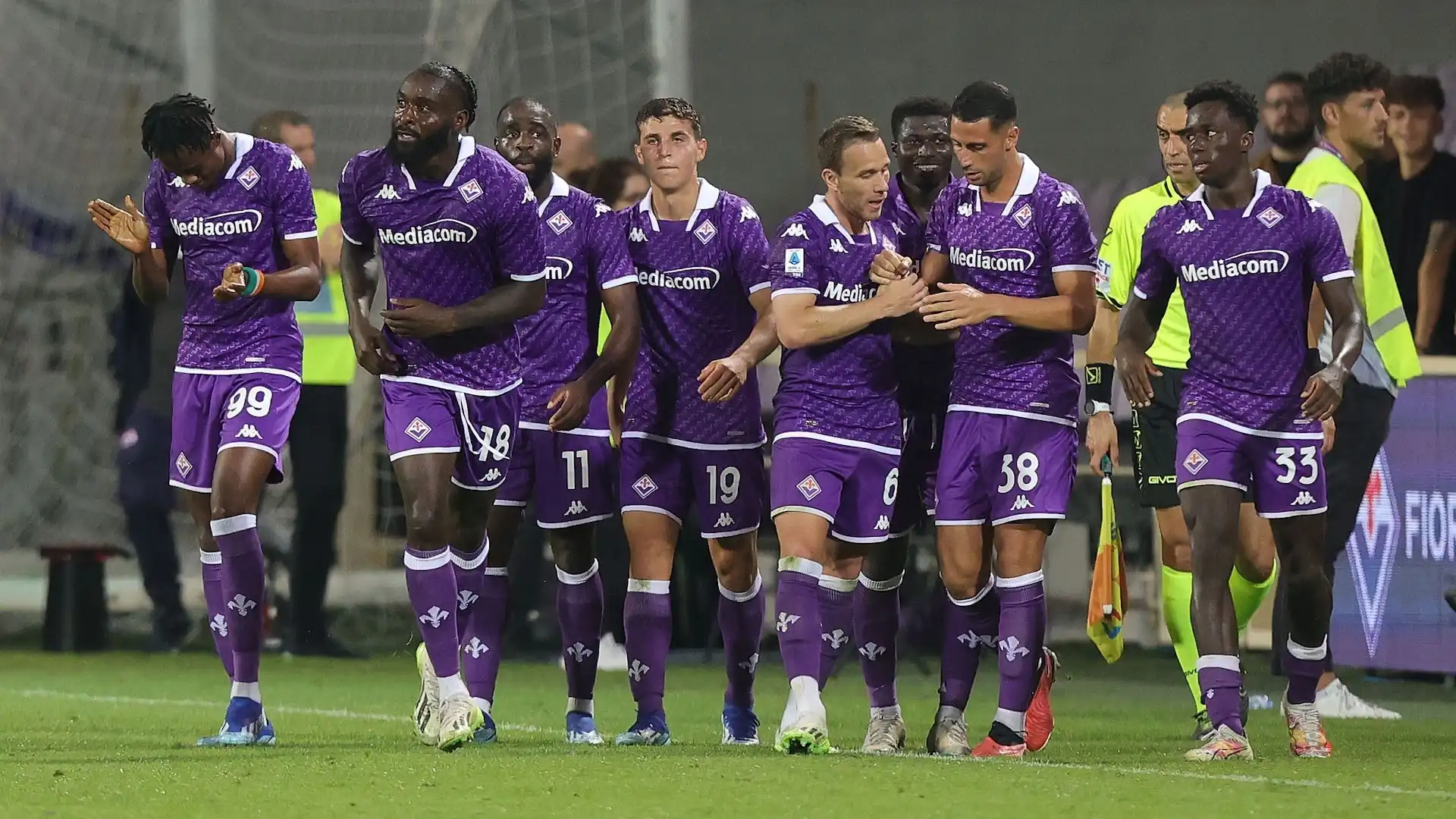 Conference League, Fiorentina di rigore