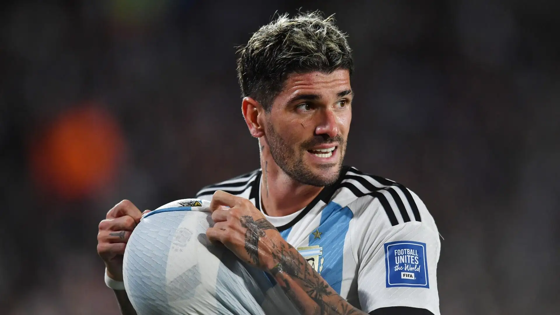 L'argentino aveva anche aperto al club bianconero ma ora le cose potrebbero cambiare
