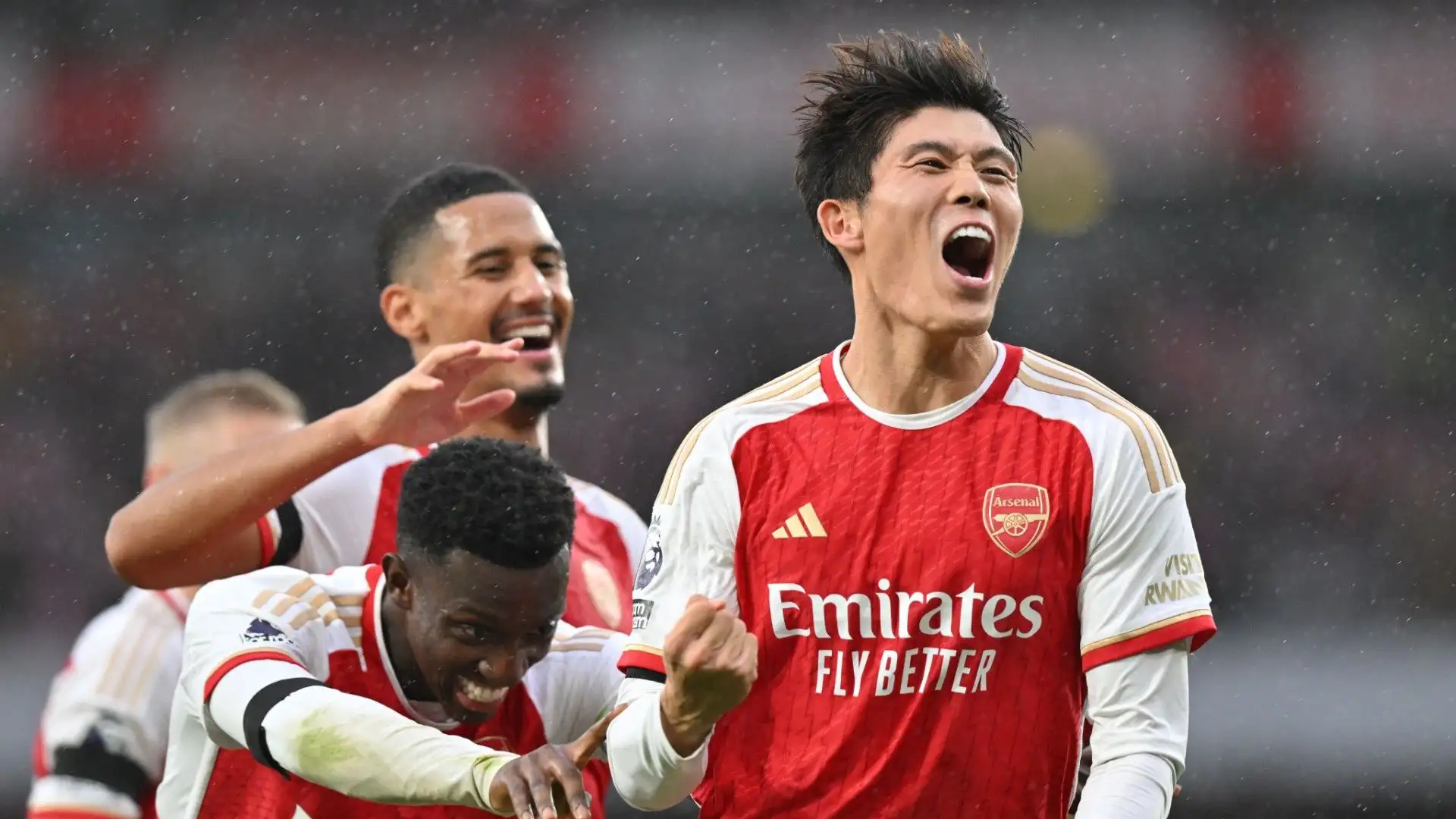 Il calciatore giapponese ha un contratto con i Gunners fino al 2025
