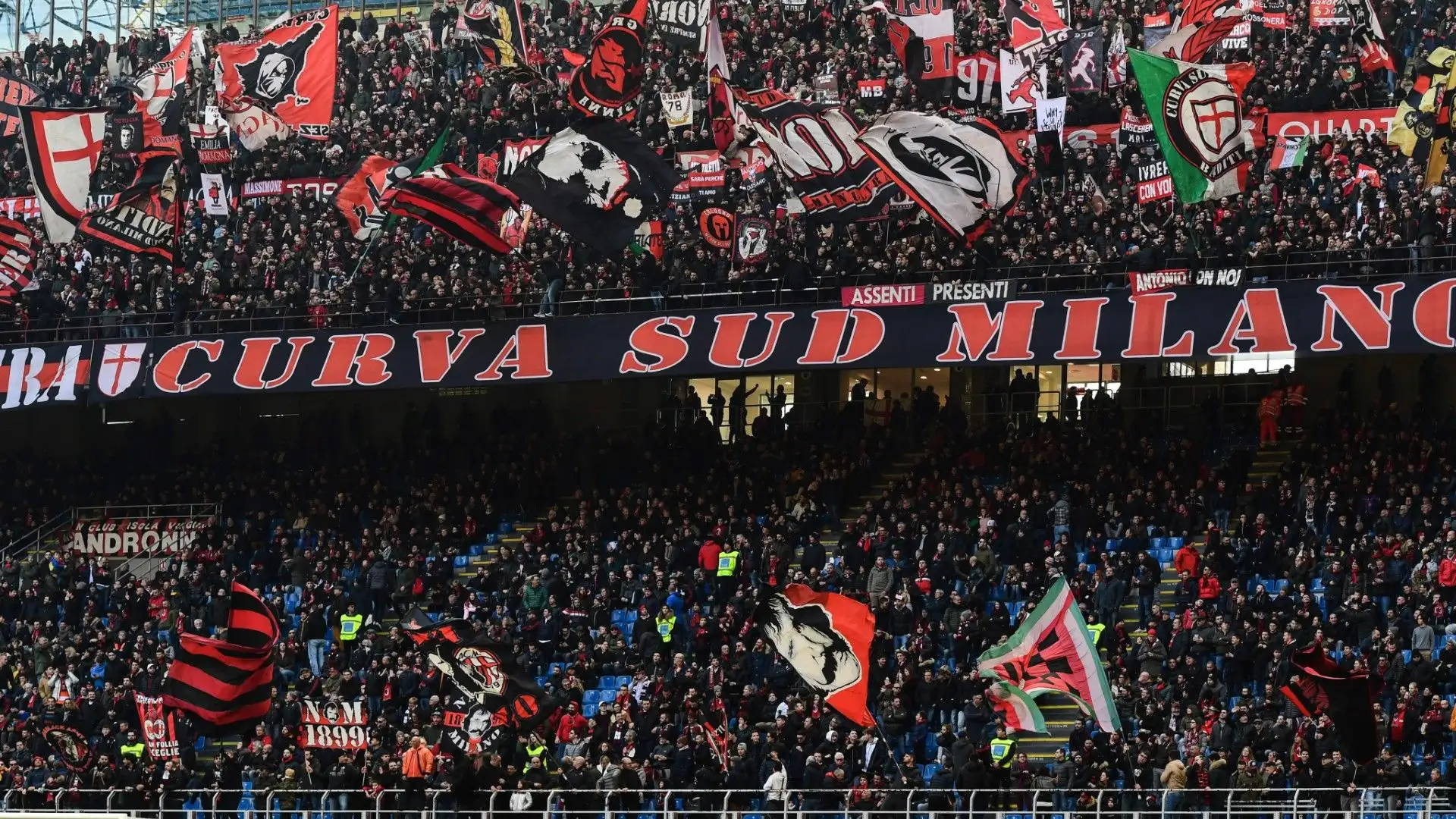 I rossoneri sono scivolati al terzo posto in classifica a 23 punti, 8 in meno dell'Inter capolista
