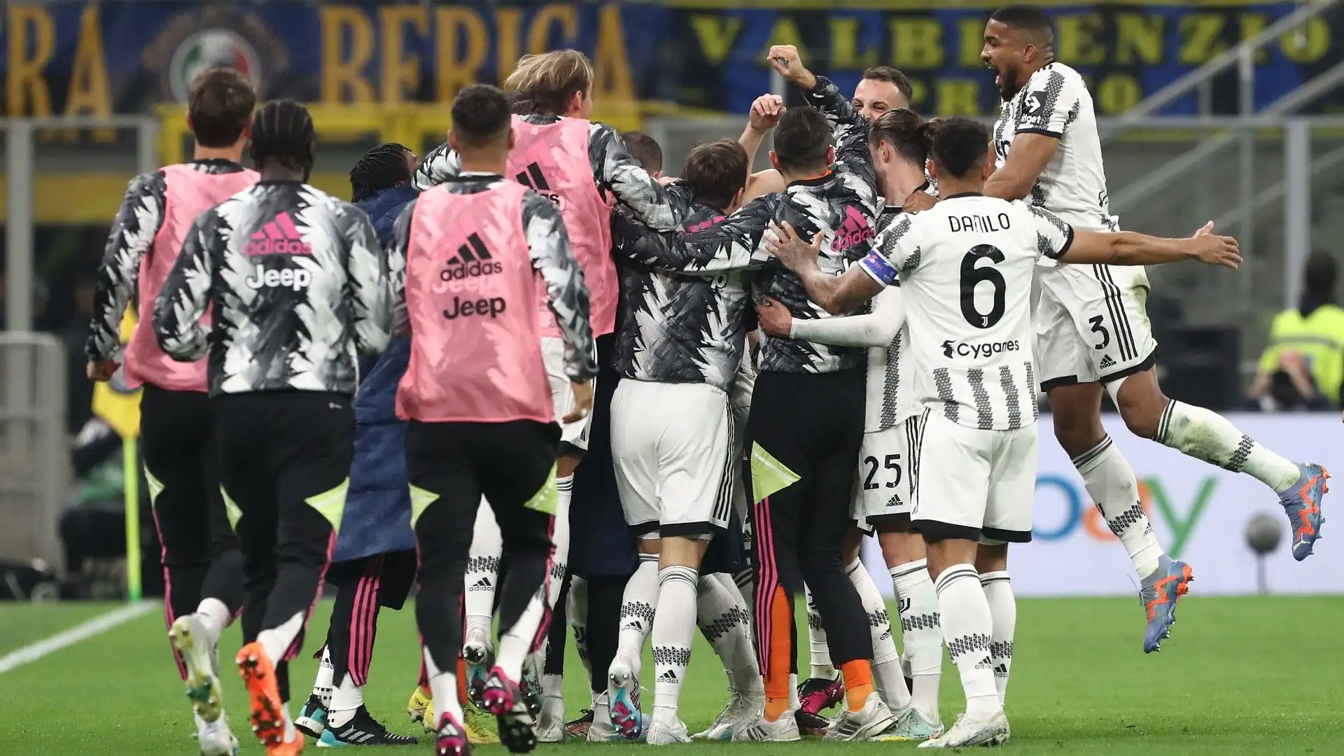 Delle 248 partite ufficiali la Juventus ne ha vinte 112, l'Inter 75. 61 i pareggi
