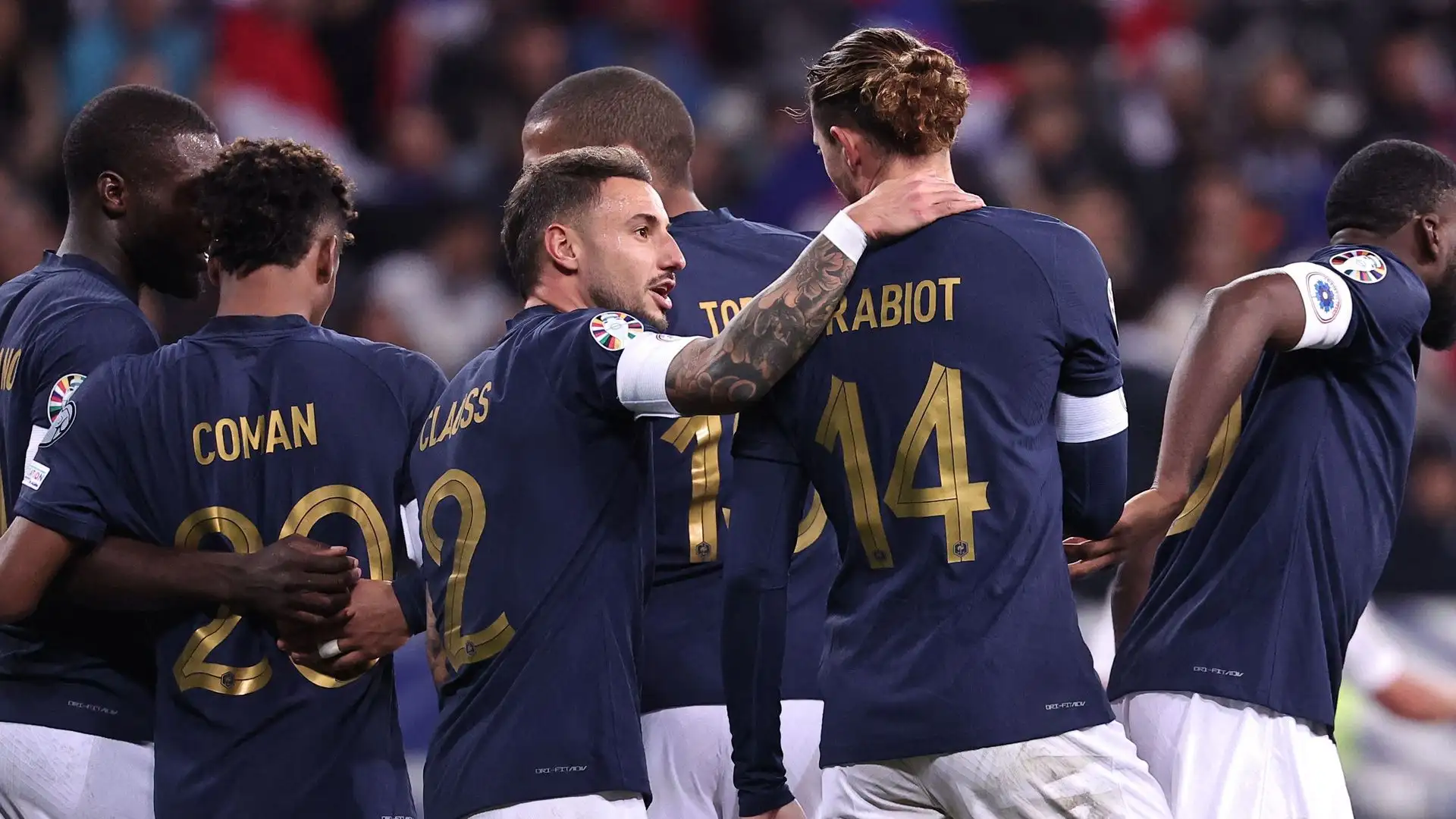 In quell'anno la Francia vinse 10-0 con l'Azerbaigian
