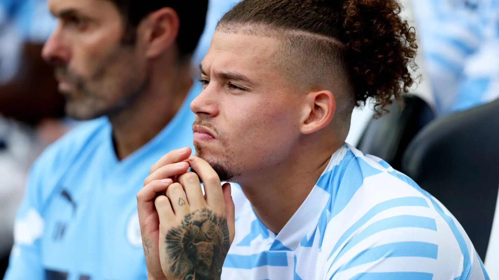 La concorrenza al Manchester City è durissima e il calciatore vuole giocare con maggiore continuità
