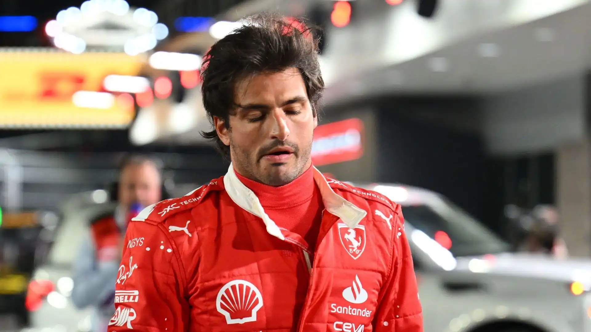 Ferrari, durissimo sfogo di Carlos Sainz: “Deluso con questo sport”
