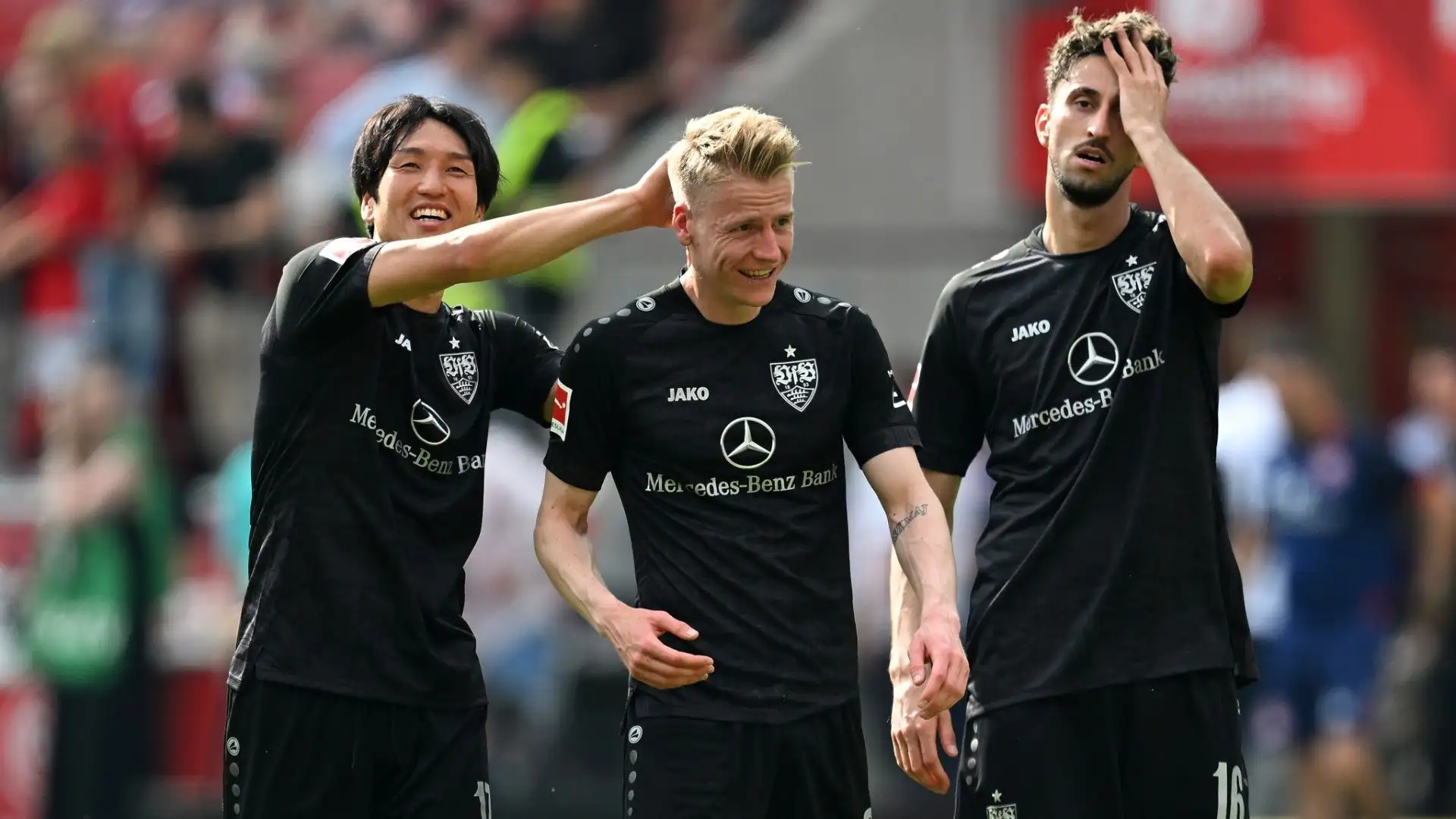 Nell'estate 2018 l'Hertha Berlino l'ha venduto all'Hannover per circa 5 milioni di euro
