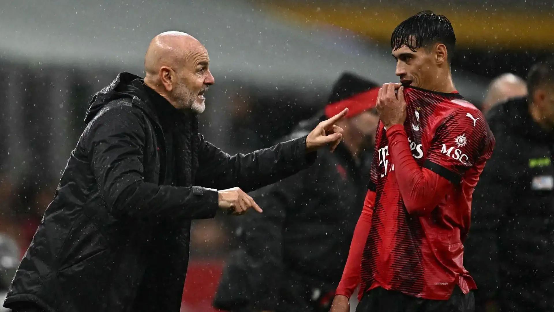 Contro l'Udinese ha provato a cambiare modulo schierando un 4-4-2 con davanti Jovic e Giroud ma le cose non hanno funzionato
