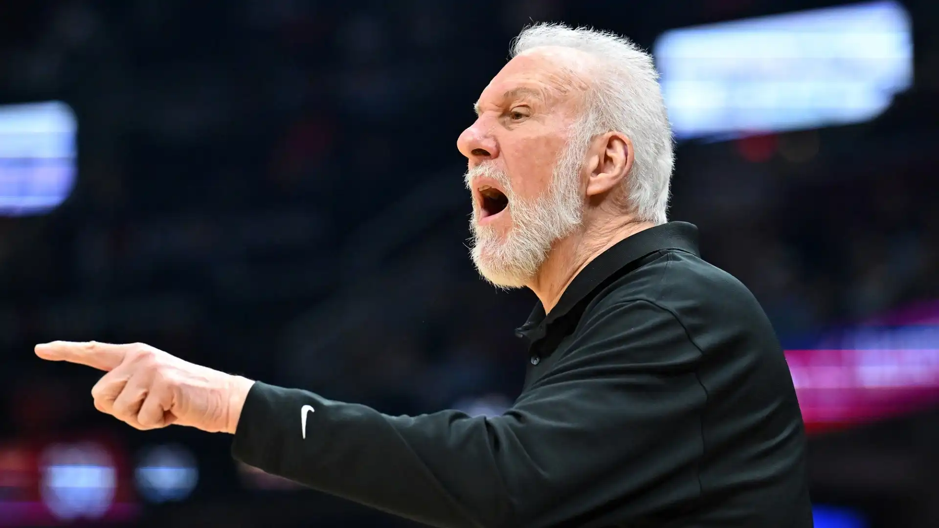 NBA, Popovich rimprovera i suoi tifosi: “Non fischiate”
