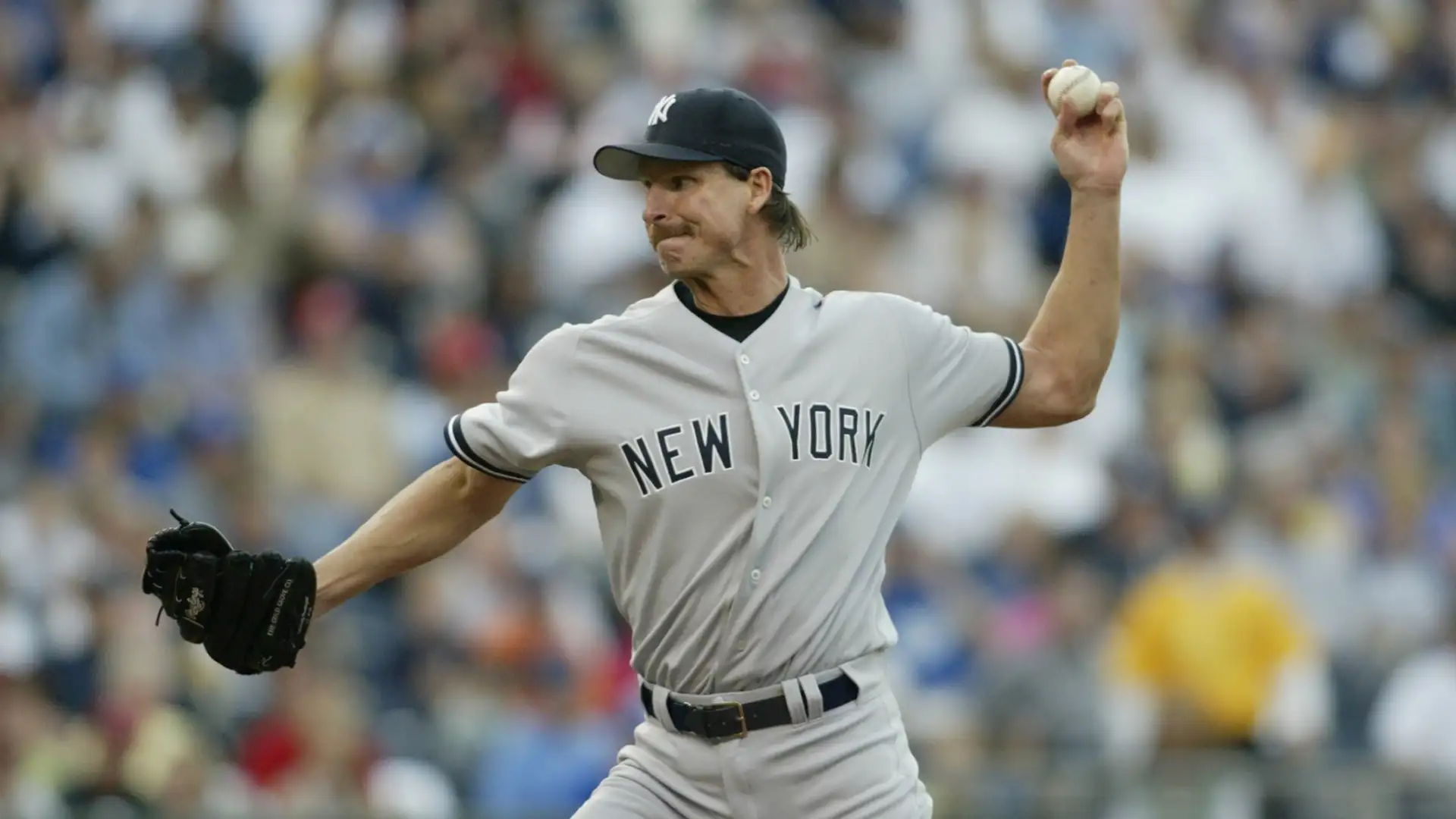 Randy Johnson (Baseball, Stati Uniti): 208 cm x 102 kg