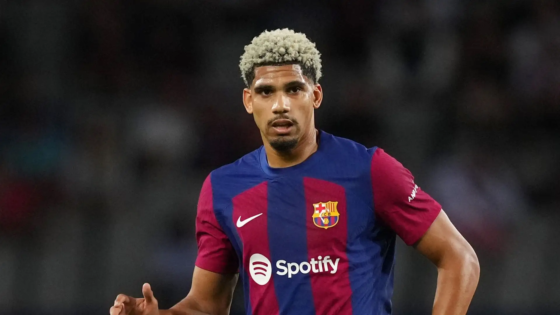 Il Bayern Monaco dovrà cercare soluzioni alternative per la difesa