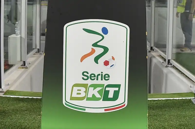 Serie B: derby senza gol a Como, il Brescia in 10 strappa un punto a Bolzano