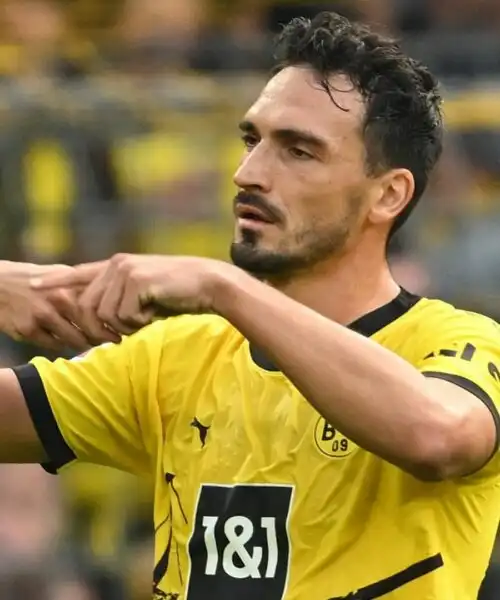 È il momento delle riflessioni per Mats Hummels: immagini