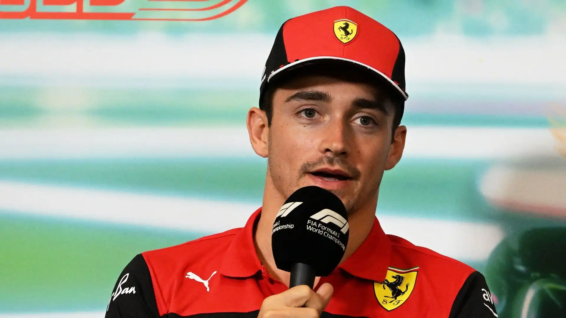 Nel 2019 il pilota della Ferrari ha lanciato il suo marchio di vestiti chiamato 'Clace' ma al momento il progetto è standby
