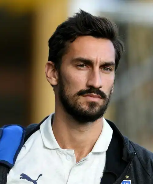 5 anni dalla morte di Davide Astori: le foto del campione