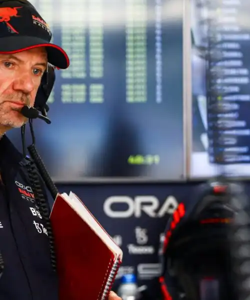 Red Bull, Adrian Newey rincuora la Ferrari