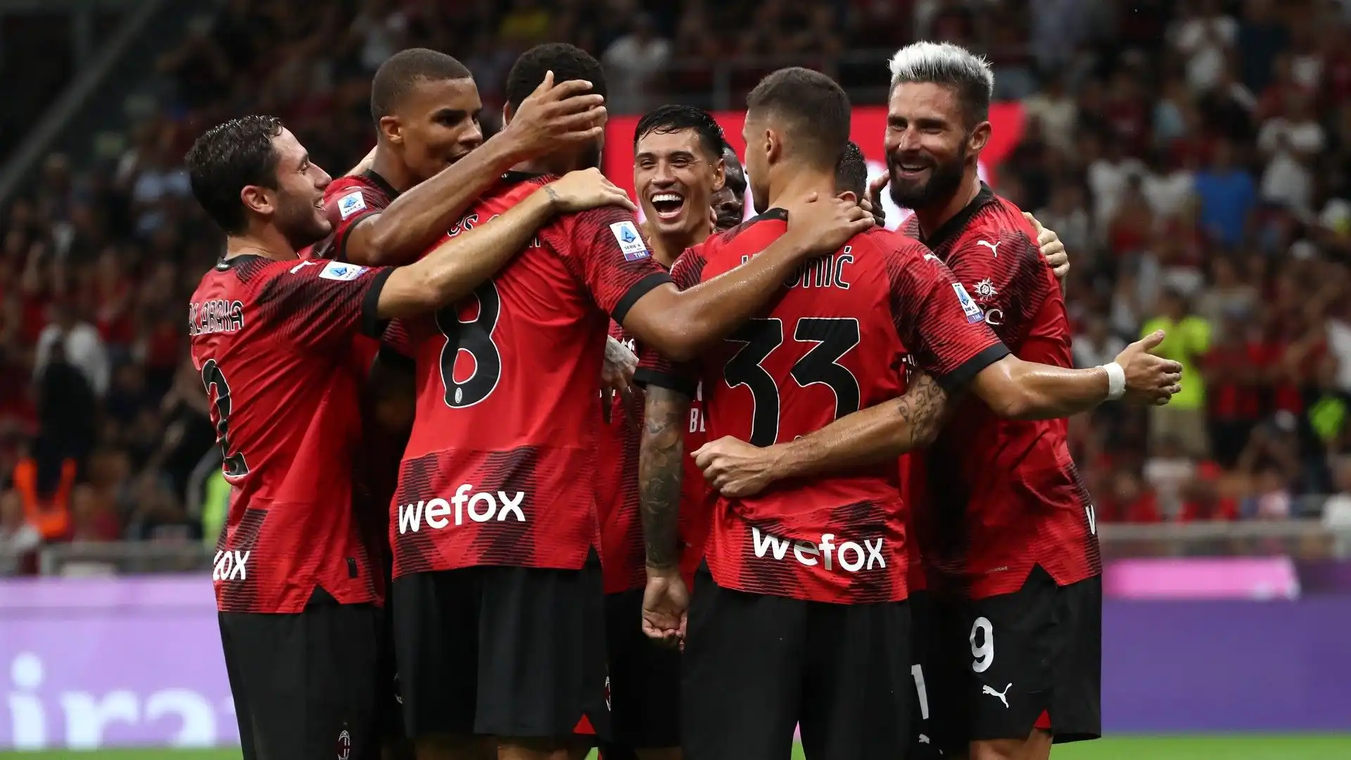 Al Milan c'è un calciatore che non invecchia mai: foto
