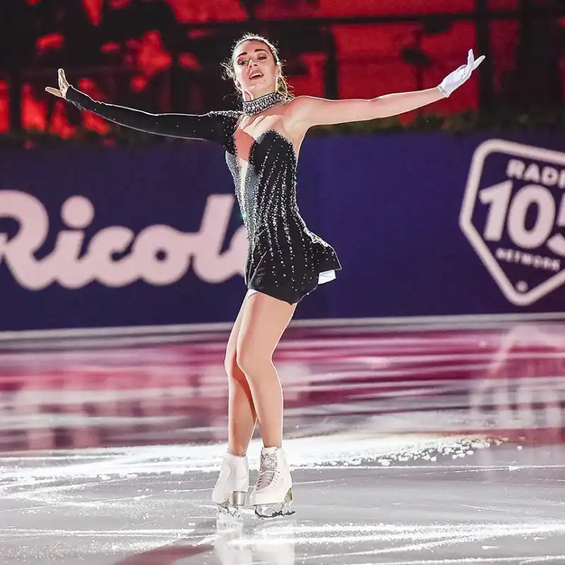 Il 30 novembre del 2019 sarà sul ghiaccio con il meglio del pattinaggio mondiale in occasione del Golden Skate Awards all'Allianz Cloud di Milano.