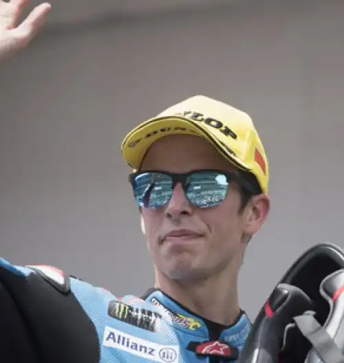 Moto2, colpo doppio per Alex Marquez