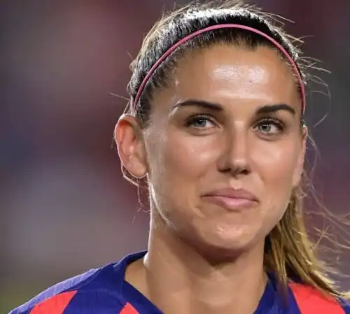 Alex Morgan incanta contro il Messico: le foto della splendida stella statunitense