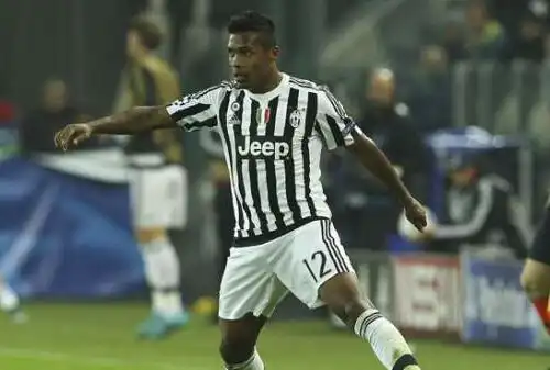 Alex Sandro: “Dybala come Neymar”