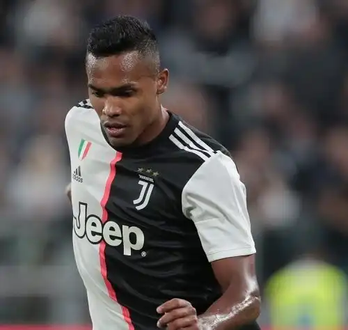 Juventus, grave lutto per Alex Sandro