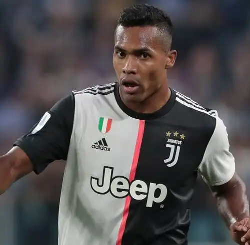 Juventus, si fa male anche Alex Sandro