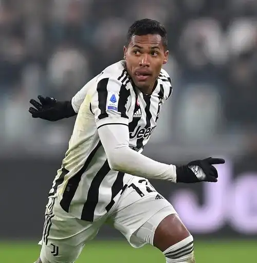 Juventus, Alex Sandro ai saluti: niente nona stagione