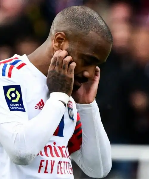 Alexandre Lacazette, grave errore all’ultimo minuto: foto