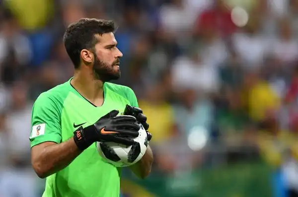 Roma, Liverpool in pressing su Alisson