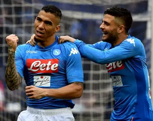 Allan giura fedeltà al Napoli