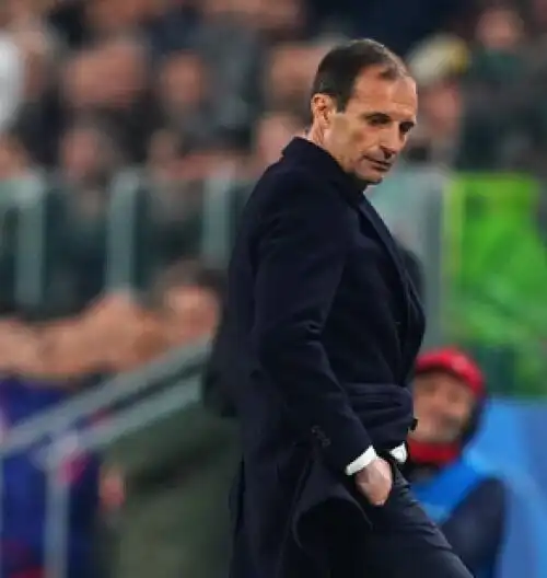 Max Allegri dà un consiglio a Kean