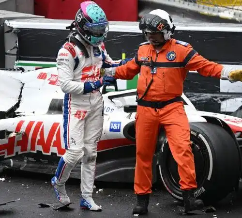 F1, Mick Schumacher sulla graticola alla Haas: ora è in bilico