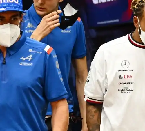 F1, Gazzetta: “Lewis Hamilton e Fernando Alonso non volevano correre dopo lo spavento”