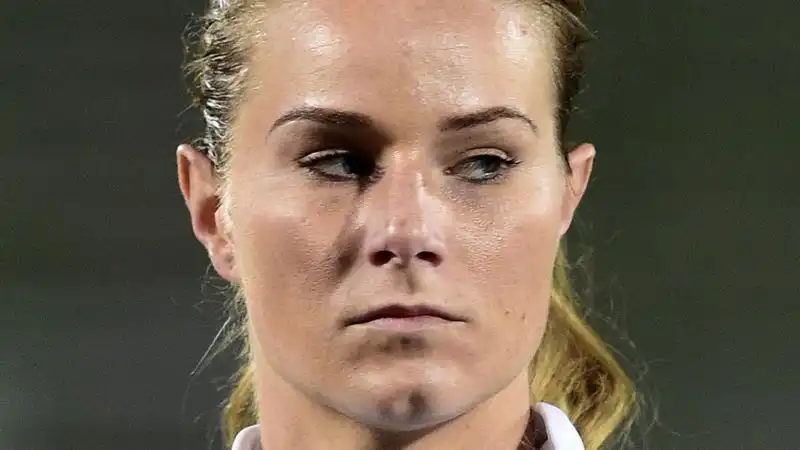 Amandine Henry sogna di tornare in Nazionale