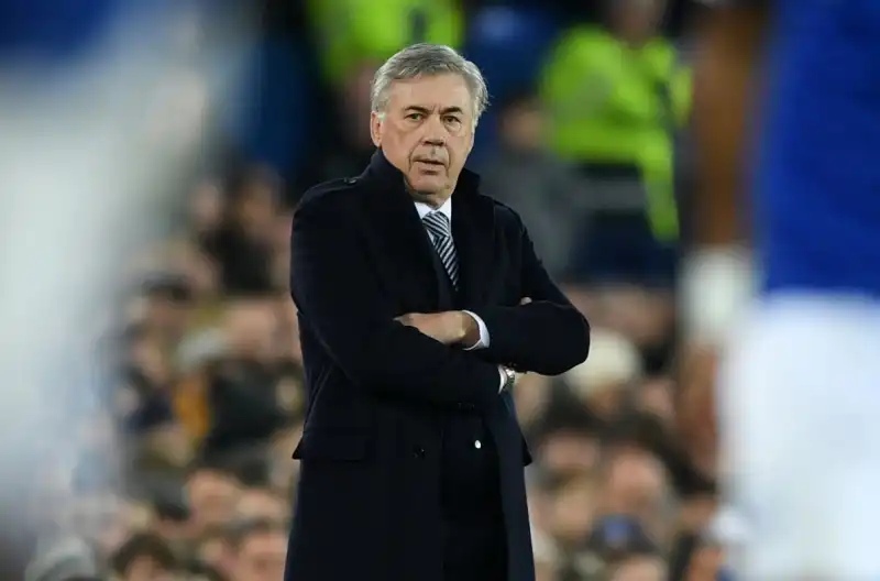 Carlo Ancelotti dà un consiglio al Milan